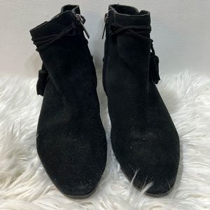 Vince Camuto Carlin’s Tasseled Bootie in Black Size 9 Medium